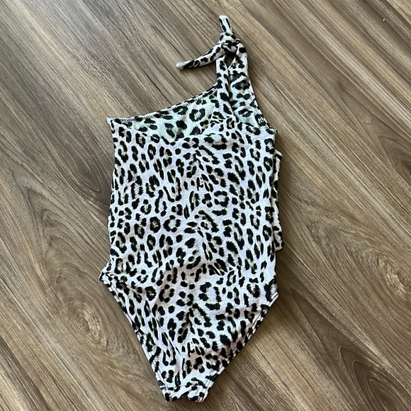 LITTLE PEIXOTO Girl's Tonie One Shoulder Tied One Piece Swimsuit - Picture 6 of 6